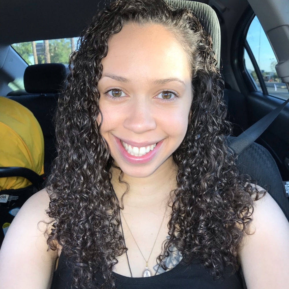 Meet your Posher, Dee